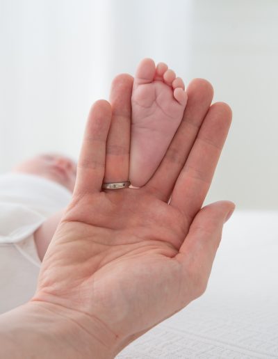Neugeborene Newborn by Katharina Axmann Photography