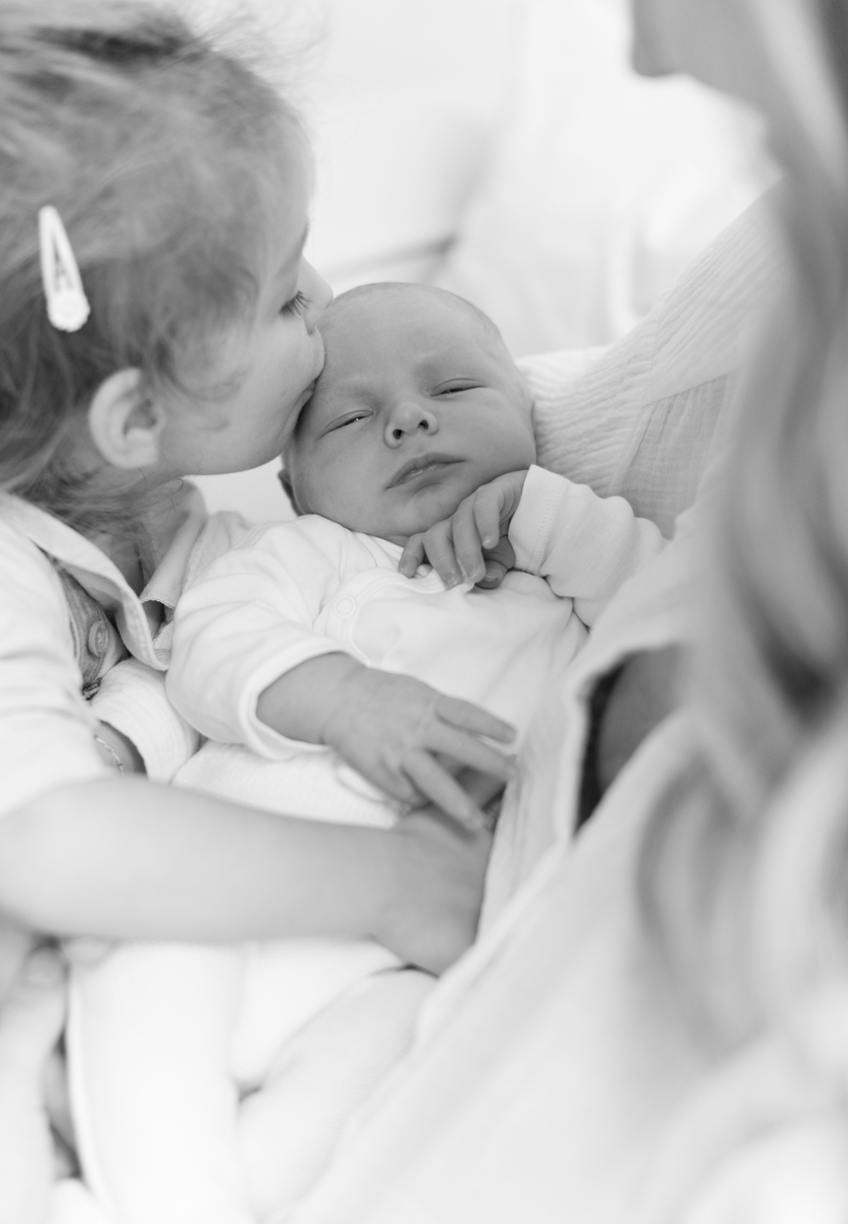 Newborn, by Katharina Axmann Photography